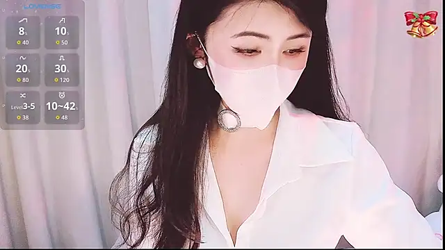 1-Emma-1 online show from 11, 4, 2026