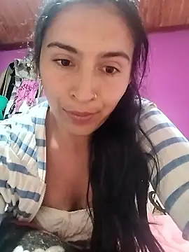 Snapshot of Emily_Gree chatting on 7, 1, 2026 Emily Gree online show from 7, 1, 2026