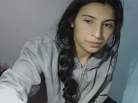 Emily Gree online show from 11, 4, 2026