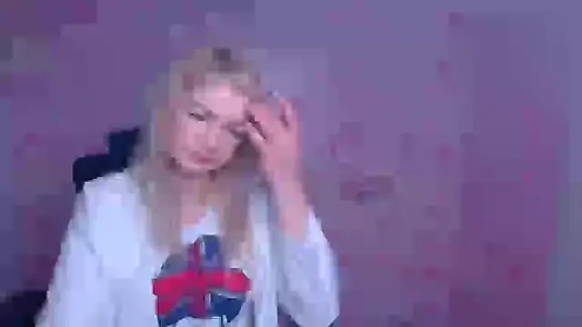 Snapshot of Madonna_Fire chatting on 11, 1, 2026 Madonna Fire online show from 11, 1, 2026