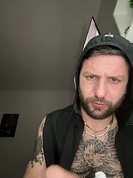 ASannicand64659 online show from 14, 1, 2026