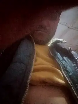 Yassine 1985 online show from 11, 1, 2026