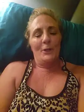 HotAzMilf online show from 31, 3, 2026