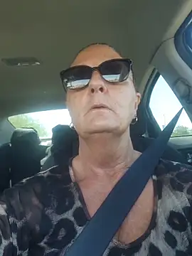 HotAzMilf online show from 9, 5, 2026