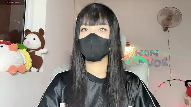 Snapshot of Tieu-May chatting on 18, 7, 2026 Tieu-May online show from 18, 7, 2026