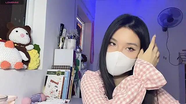 Tieu-May online show from 15, 4, 2026