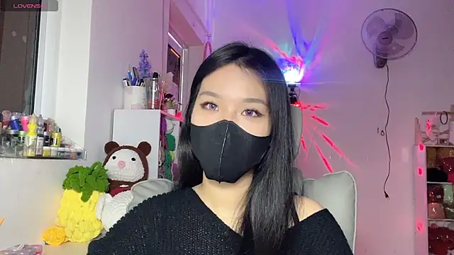 Tieu-May online show from 10, 5, 2026