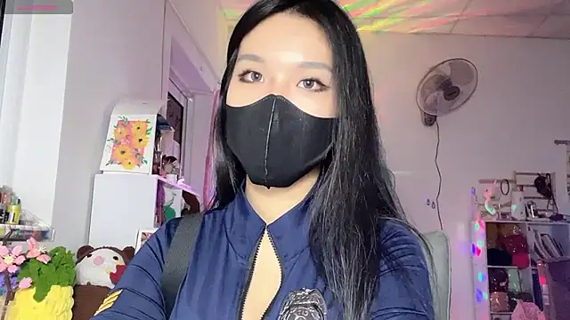 Tieu-May online show from 10, 5, 2026