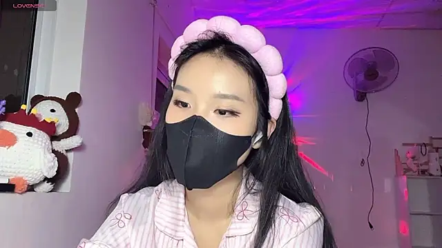 Tieu-May online show from 12, 5, 2026