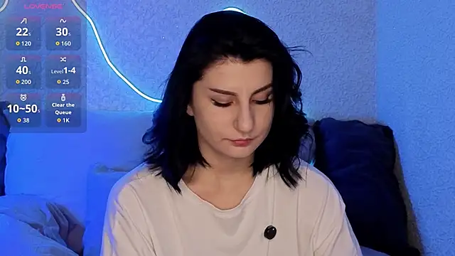 ValeryAlfie online show from 3, 3, 2026