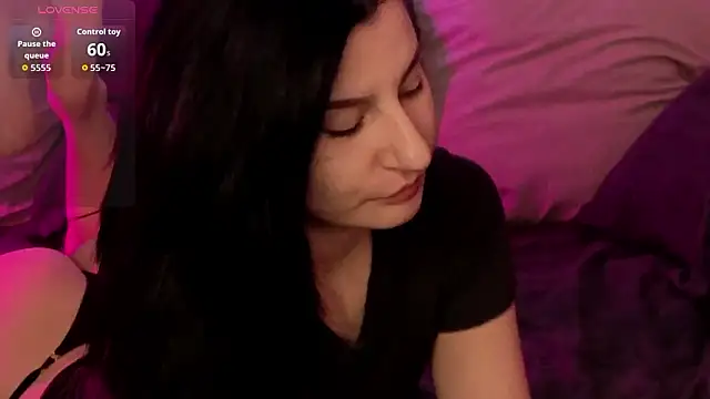 ValeryAlfie online show from 11, 3, 2026