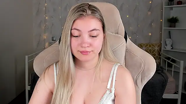 Angel  Grace online show from 11, 4, 2026