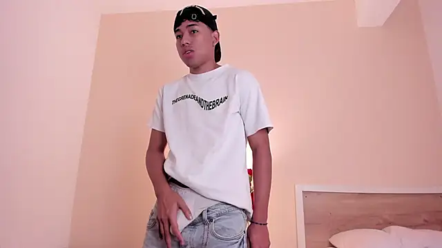 Snapshot of AustinTowers chatting on 21, 2, 2026 AustinTowers online show from 21, 2, 2026