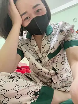 Quyenhot18 online show from 15, 1, 2026