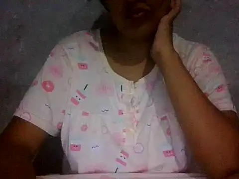 Snapshot of Kandysweety_2 chatting on 14, 7, 2026 Kandysweety 2 online show from 14, 7, 2026