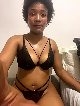 Snapshot of MOONSTONE2020 chatting on 13, 1, 2026 MOONSTONE2020 online show from 13, 1, 2026