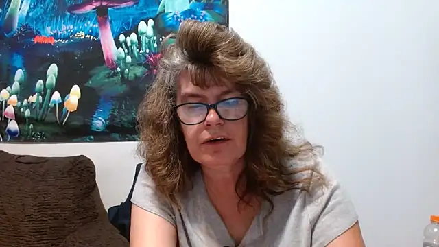 ladylavende3 online show from 17, 9, 2025