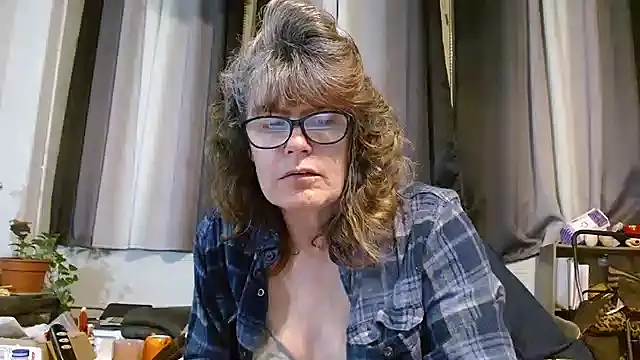 ladylavende3 online show from 14, 3, 2025