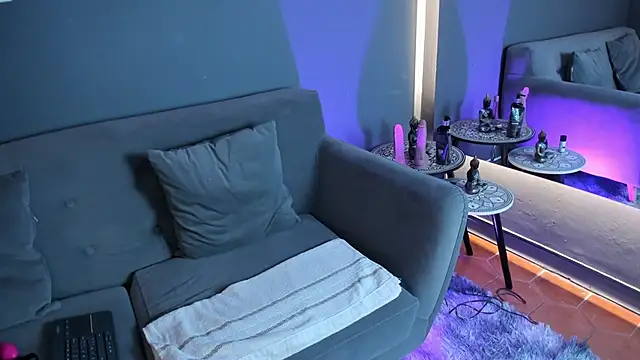 Snapshot of Astrid_williams chatting on 14, 1, 2026 Astrid williams online show from 14, 1, 2026