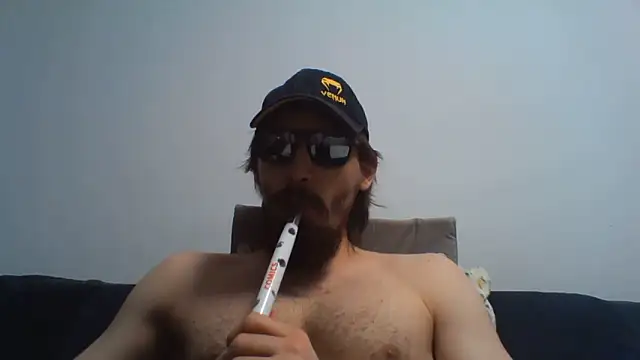 Snapshot of KaelNox chatting on 19, 6, 2026 KaelNox online show from 19, 6, 2026