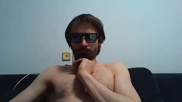 Snapshot of KaelNox chatting on 16, 7, 2026 KaelNox online show from 16, 7, 2026