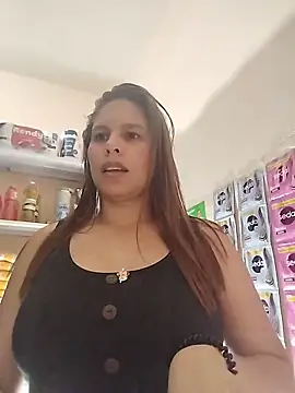 Lara queenxxx online show from 11, 4, 2026