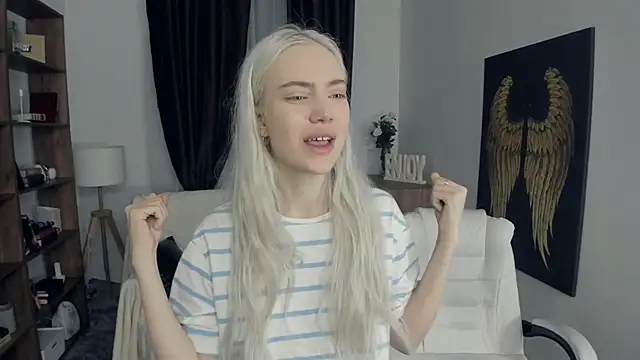 KristalCrowner online show from 20, 2, 2026