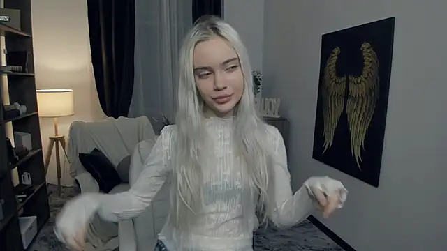 KristalCrowner online show from 7, 2, 2026