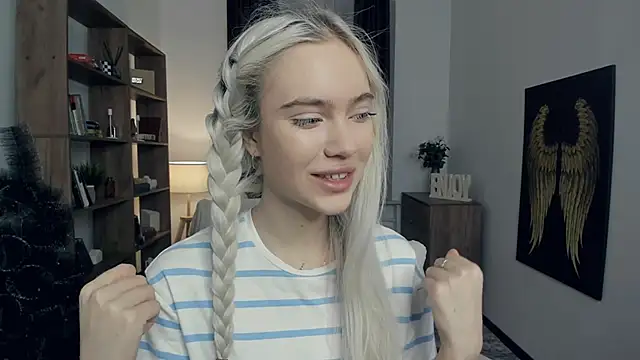 KristalCrowner online show from 31, 1, 2026