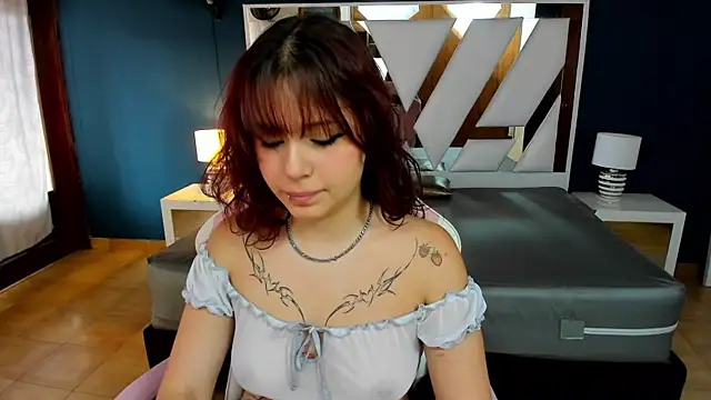 Snapshot of Liily_Teen chatting on 17, 2, 2026 Liily Teen online show from 17, 2, 2026