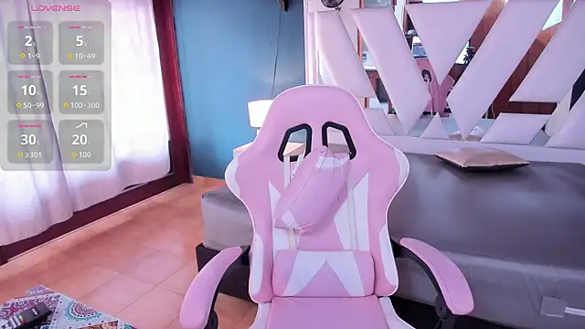 Snapshot of Liily_Teen chatting on 6, 2, 2026 Liily Teen online show from 6, 2, 2026