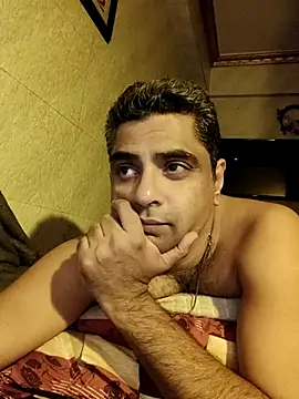 hardnhornybull online show from 10, 5, 2026
