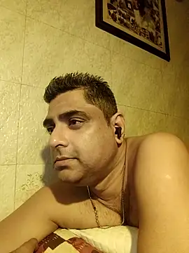 hardnhornybull online show from 20, 3, 2026