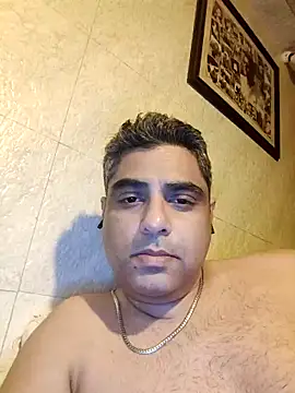 hardnhornybull online show from 11, 3, 2026