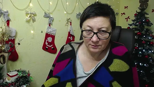 EmilyL0ve online show from 7, 1, 2026