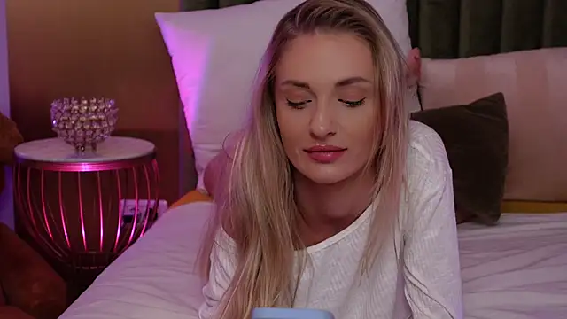 AmeliaAngel online show from 21, 2, 2025