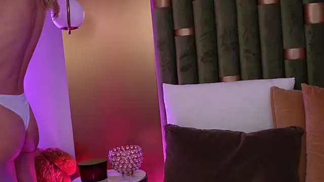 AmeliaAngel online show from 1, 10, 2025