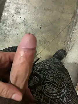 Snapshot of mast3r305 chatting on 9, 1, 2026 mast3r305 online show from 9, 1, 2026