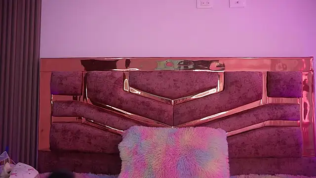 Lia collinsx online show from 16, 1, 2026