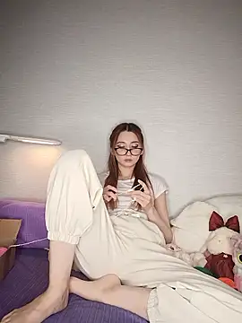 Moon Flora online show from 9, 1, 2026