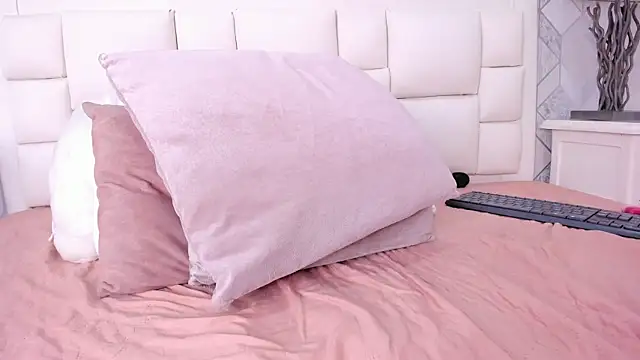 laura rouse7 online show from 14, 1, 2026