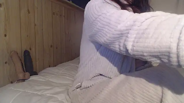 saraswirls69xh online show from 8, 4, 2026