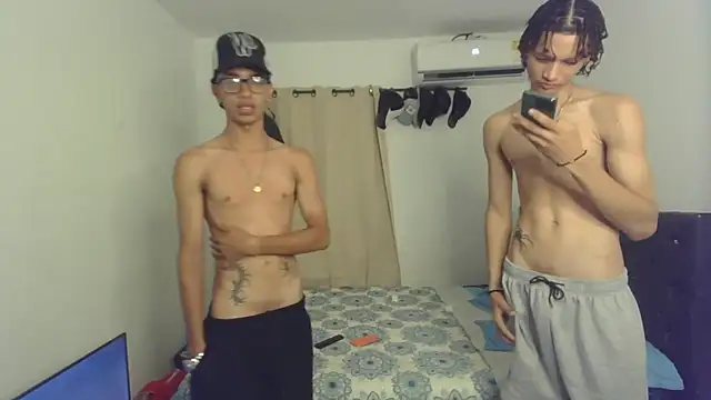 pocket loversxxx online show from 25, 2, 2026