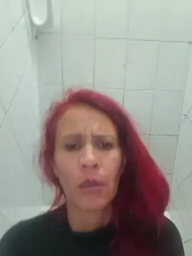 cintia love online show from 18, 4, 2026