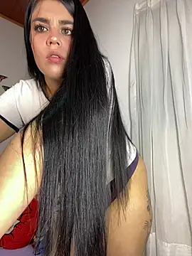 sophyy white online show from 20, 5, 2026
