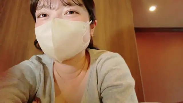   Yui  online show from 20, 5, 2026