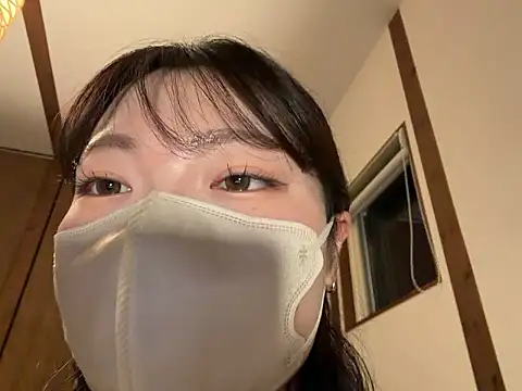  Yui  online show from 19, 6, 2026
