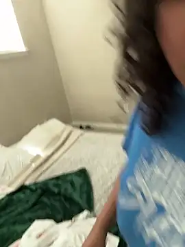 Angeliccreamyrican online show from 10, 4, 2026