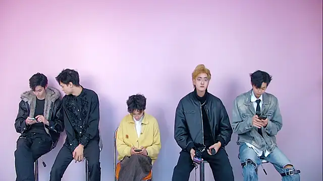 GG-boy002 online show from 10, 1, 2026