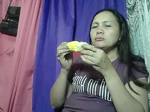 prettymomma24xx online show from 2, 6, 2026